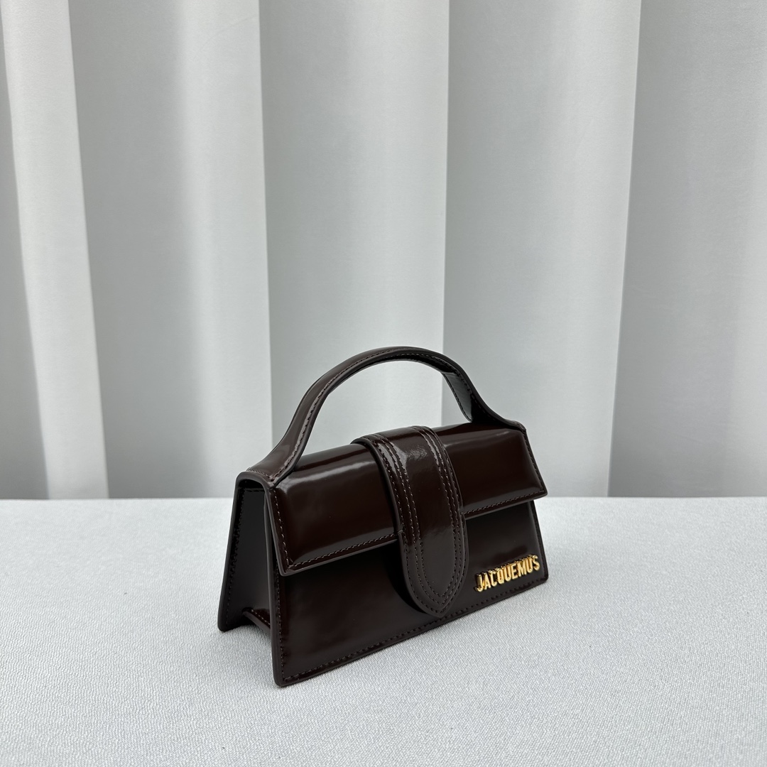 Jacquemus Satchel Bags